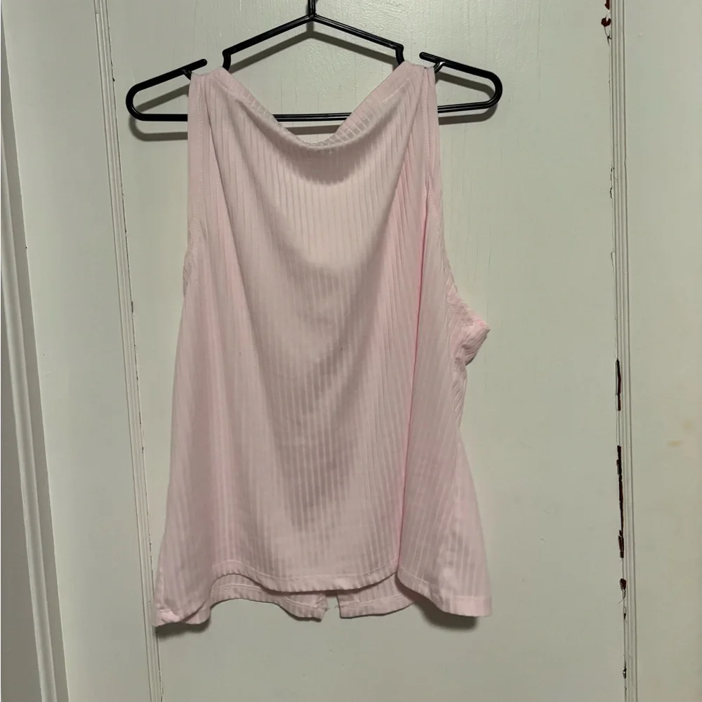 ✨ 3/$30 ✨ Bluenotes Everyday Pink Ribbed Button-Front Tank – Size XL - Picture 2 of 4